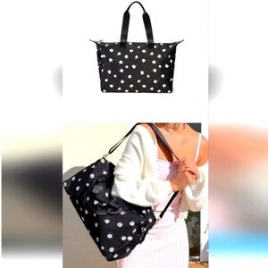 Alice + Olivia Daisy Floral Tote Bag
